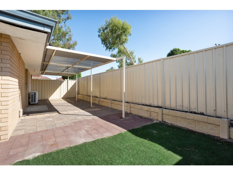 40 Smiths Avenue, Redcliffe WA 6104