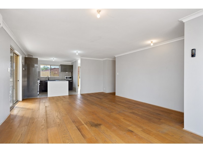 40 Smiths Avenue, Redcliffe WA 6104