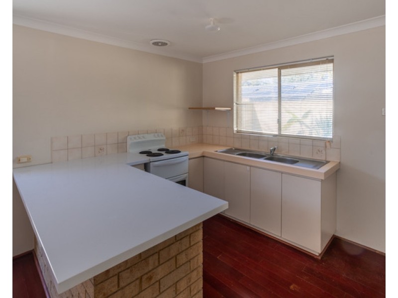 66D Lyall Street, Redcliffe WA 6104