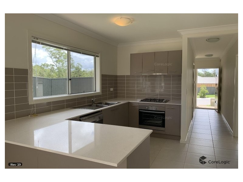 38 Sewells Circuit, Spring Mountain QLD 4124