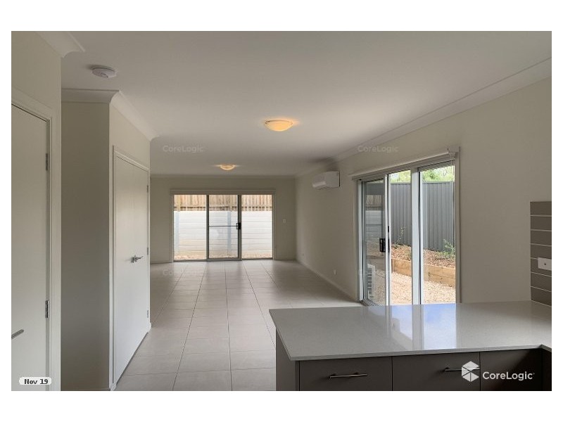 38 Sewells Circuit, Spring Mountain QLD 4124