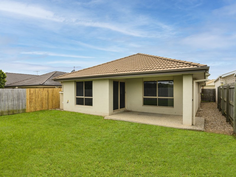 82 Nutmeg Drive, Griffin QLD 4503