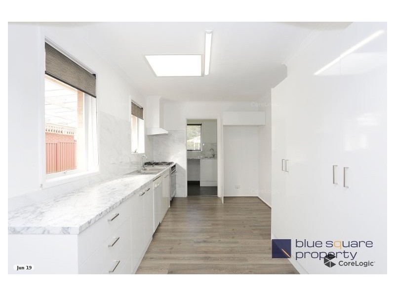 2 Granville Grove, Clayton South VIC 3169