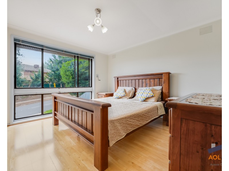2 Westfield Boulevard, Westmeadows VIC 3049