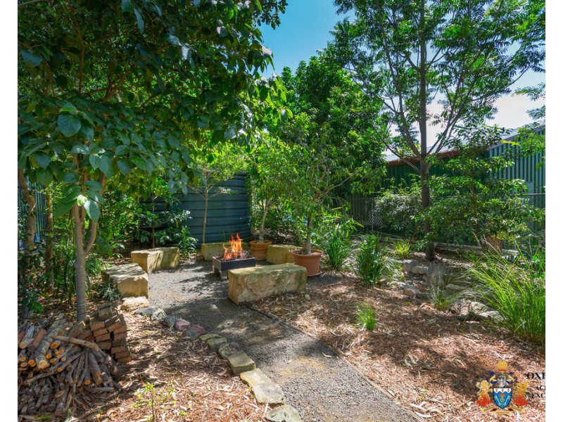 1A Emerald Street, Brassall QLD 4305