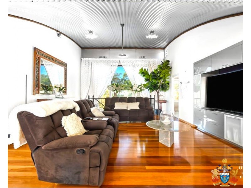 7 The Boulevard, Bongaree QLD 4507