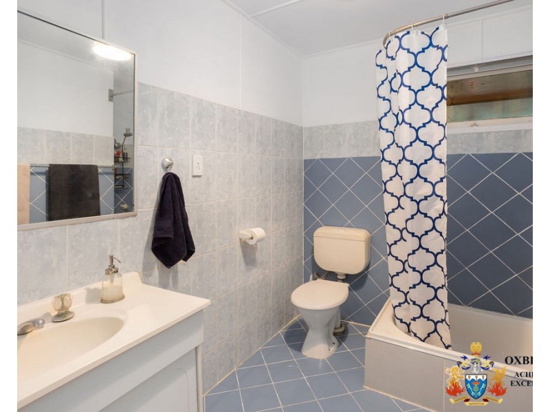 62 Gladstone Road, Sadliers Crossing QLD 4305