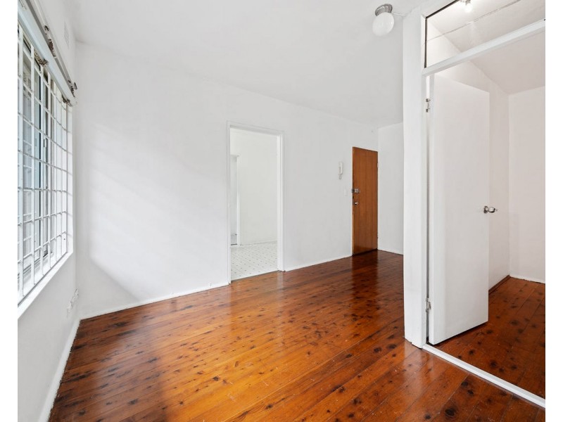2/75 Park Street, Campsie NSW 2194