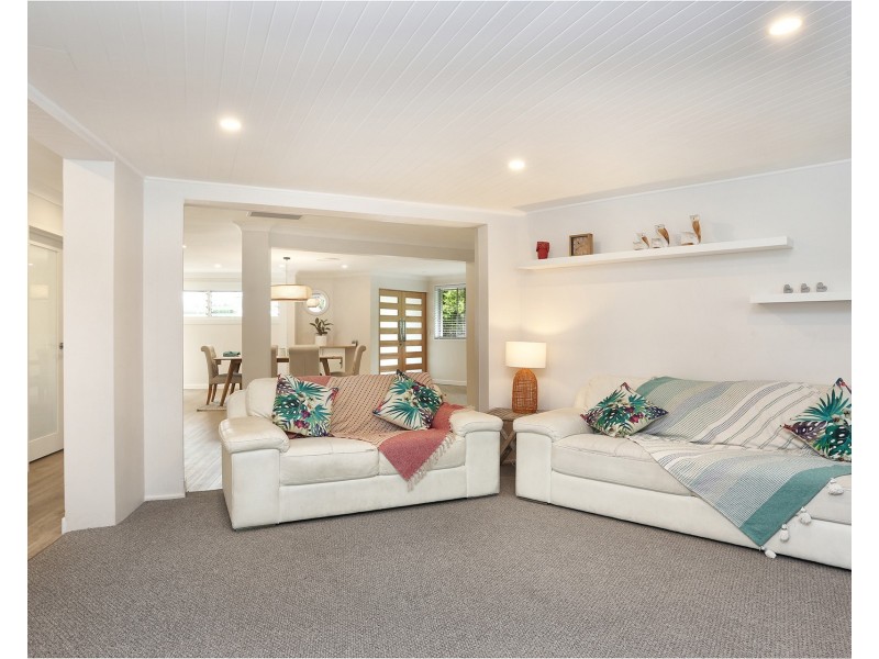 5 Mount Hagen Drive, Runaway Bay QLD 4216