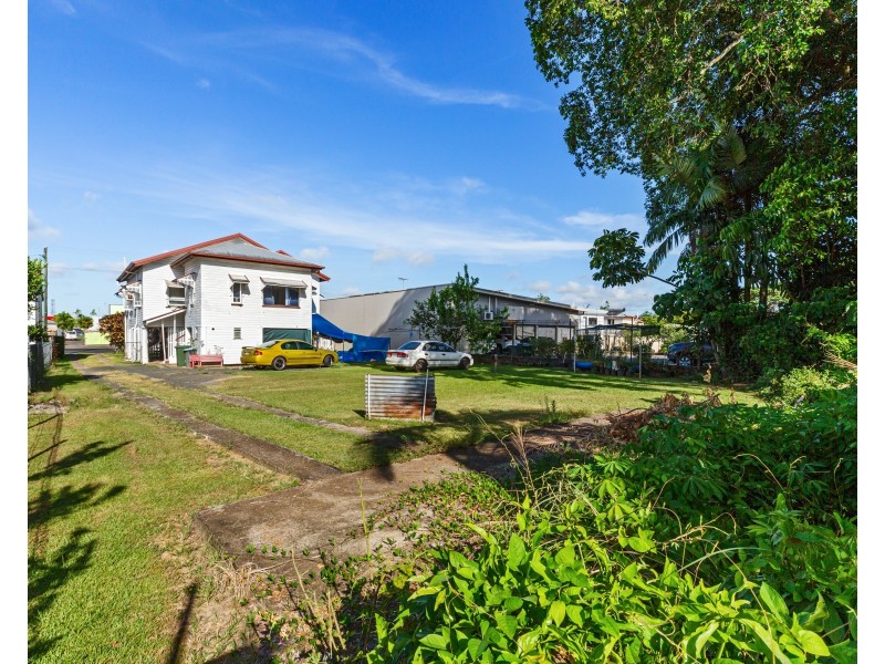 16 Glady Street, Innisfail QLD 4860