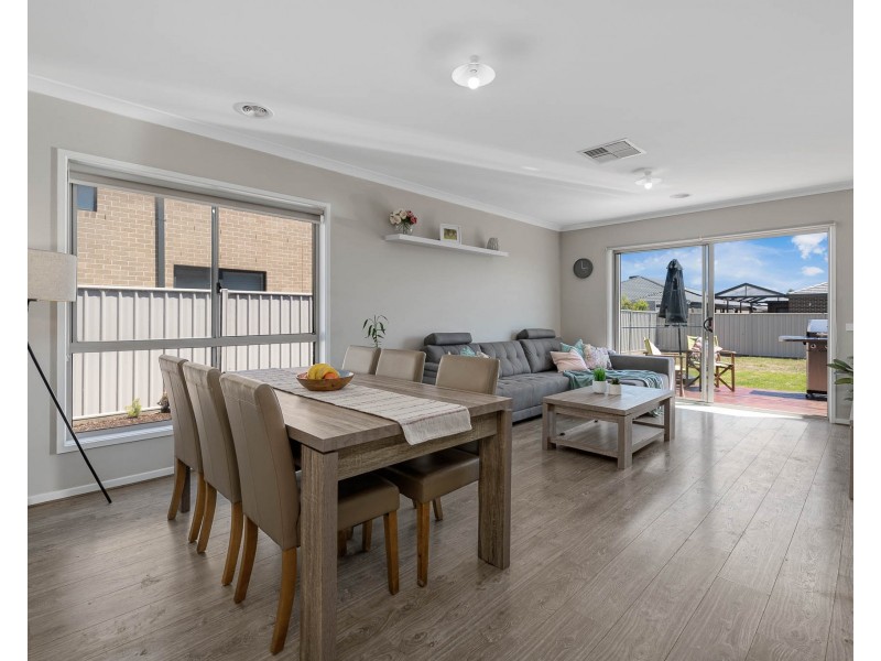 7 Stedman Way, Lang Lang VIC 3984