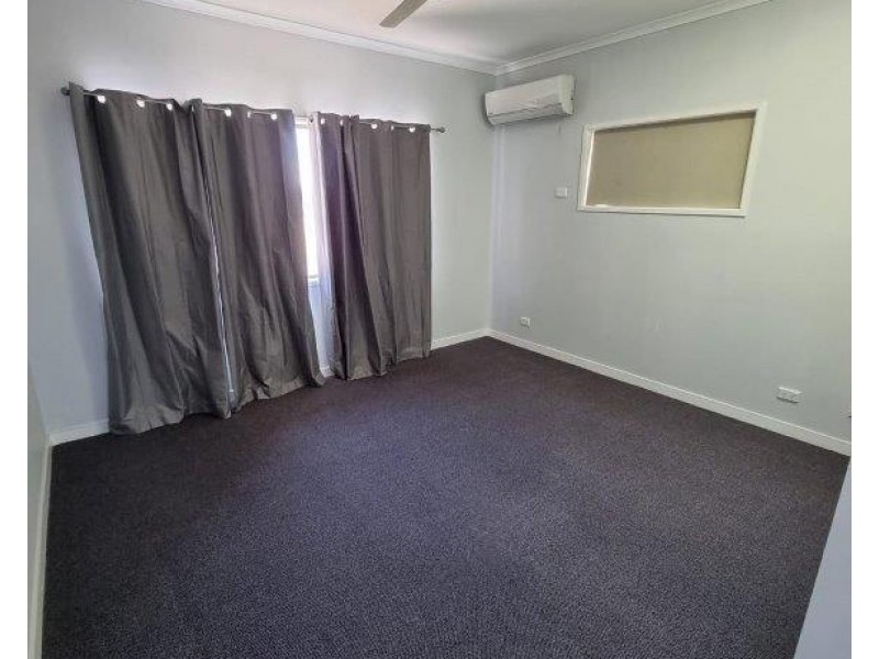 18 Walsh Avenue, Blackwater QLD 4717