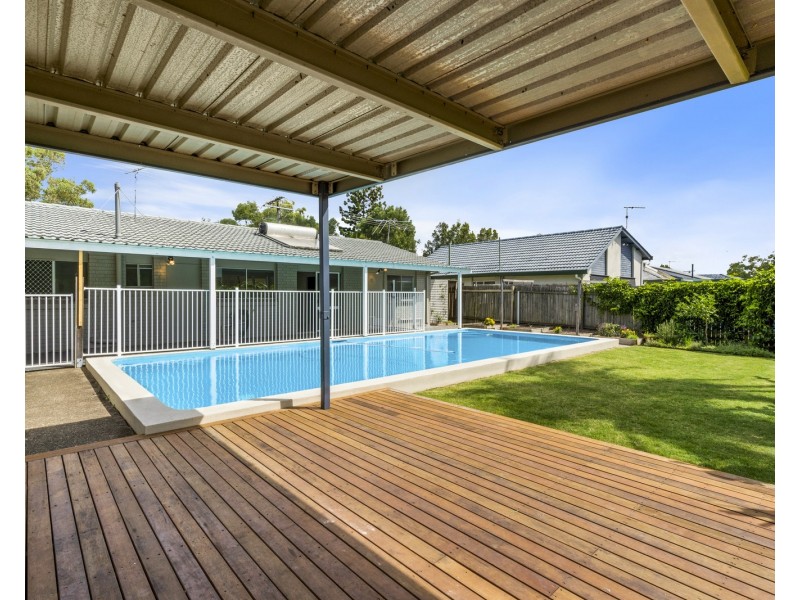 23 Wenlock Crescent, Springwood QLD 4127