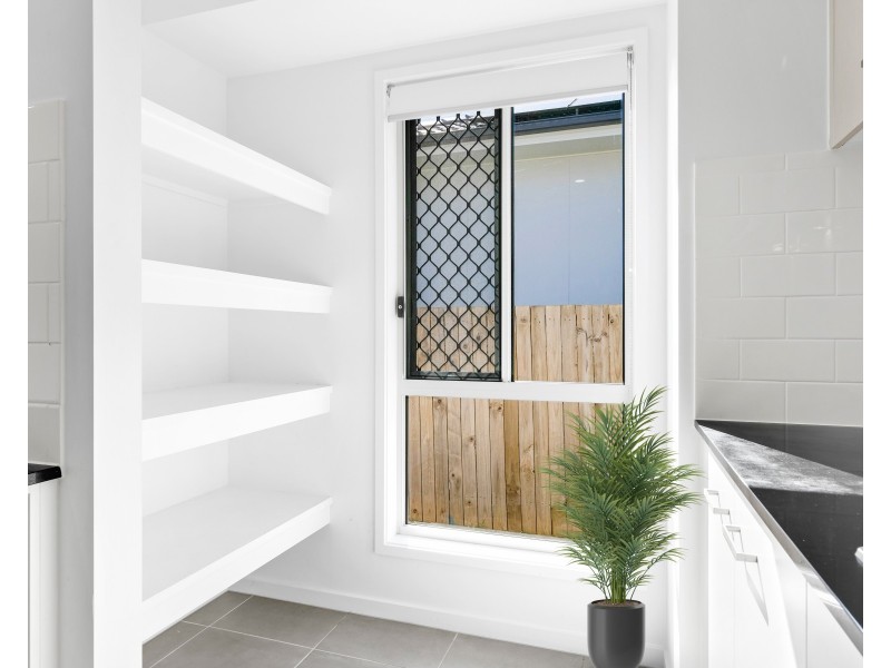 23 Daybreak Street, Spring Mountain QLD 4124