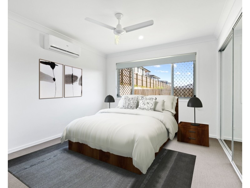 23 Daybreak Street, Spring Mountain QLD 4124