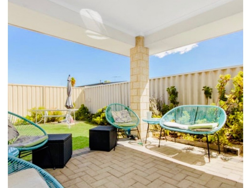 2 ARNSIDE BEND, Waikiki WA 6169