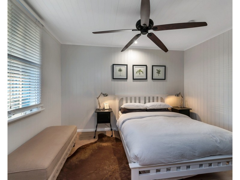 18 Jamieson Street, Bulimba QLD 4171