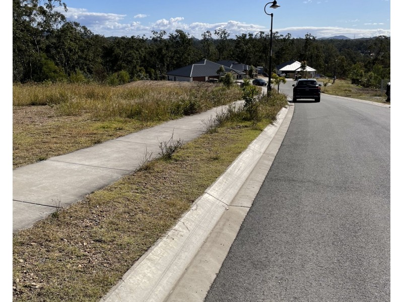 12 Rowning Court, Karalee QLD 4306