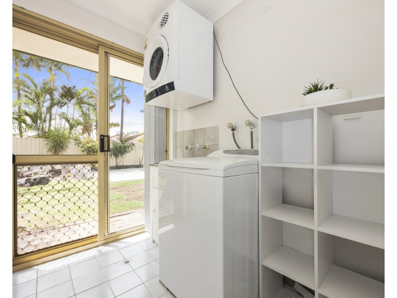 13 Tipuana Place, Thornlie WA 6108