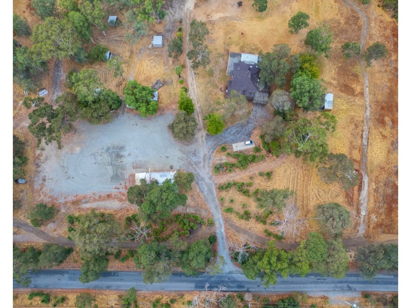 100 Lowlands Road, Mardella WA 6125