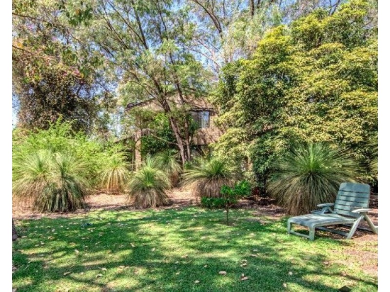 100 Lowlands Road, Mardella WA 6125
