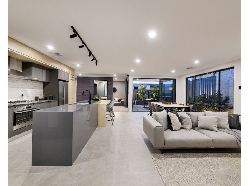 28 Mulwarrie Road, Martin WA 6110