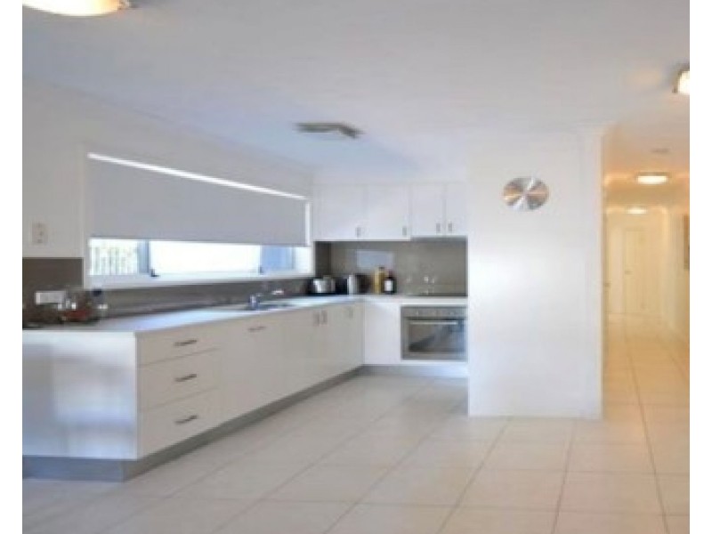 Broadbeach QLD 4218