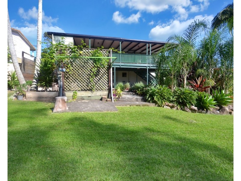 16 Eureka Crescent, Nerang QLD 4211