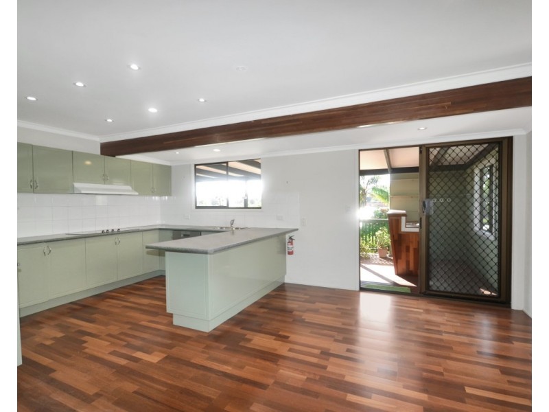 16 Eureka Crescent, Nerang QLD 4211