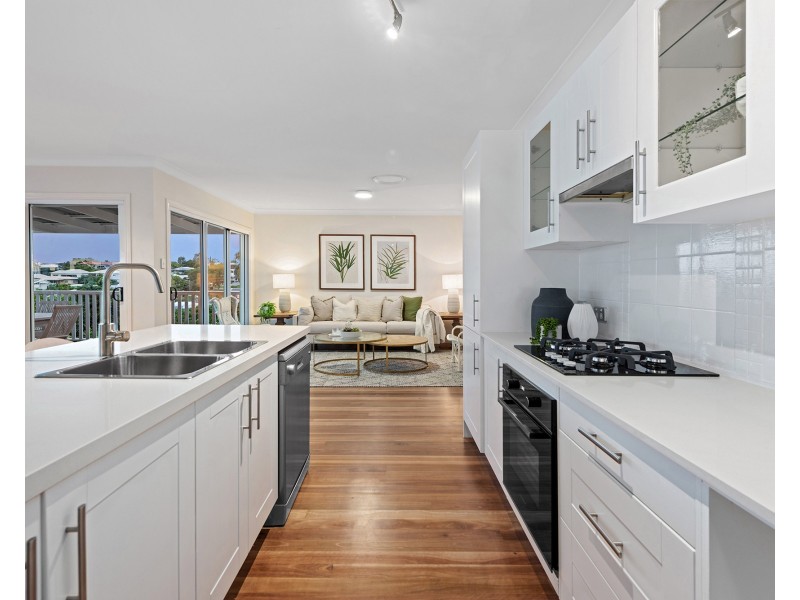 71 Bulimba Street, Bulimba QLD 4171