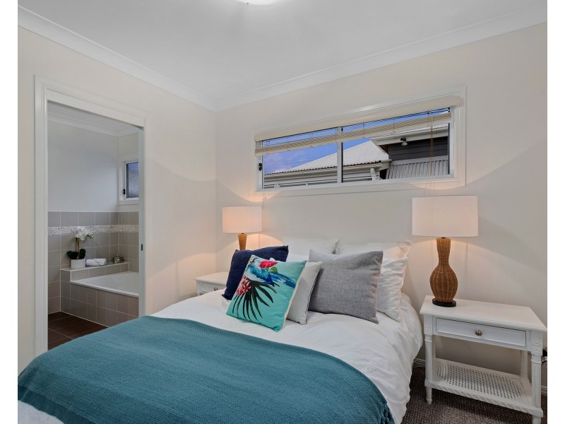 71 Bulimba Street, Bulimba QLD 4171