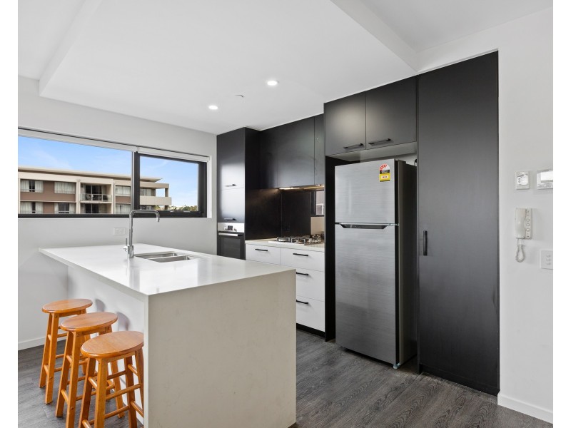 307/28 Wolseley Street, Woolloongabba QLD 4102