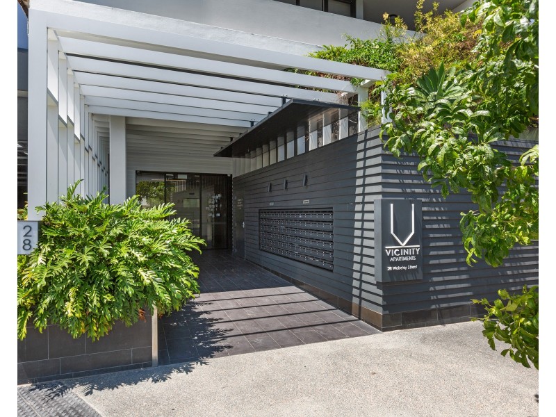 307/28 Wolseley Street, Woolloongabba QLD 4102