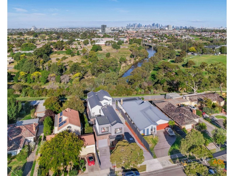 1/6 Riverview Street, Avondale Heights VIC 3034