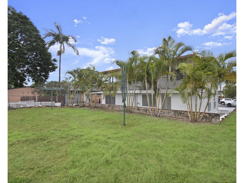 37 ATTUNGA STREET, Kingston QLD 4114