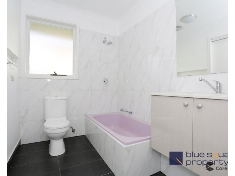 2 Granville Grove, Clayton South VIC 3169