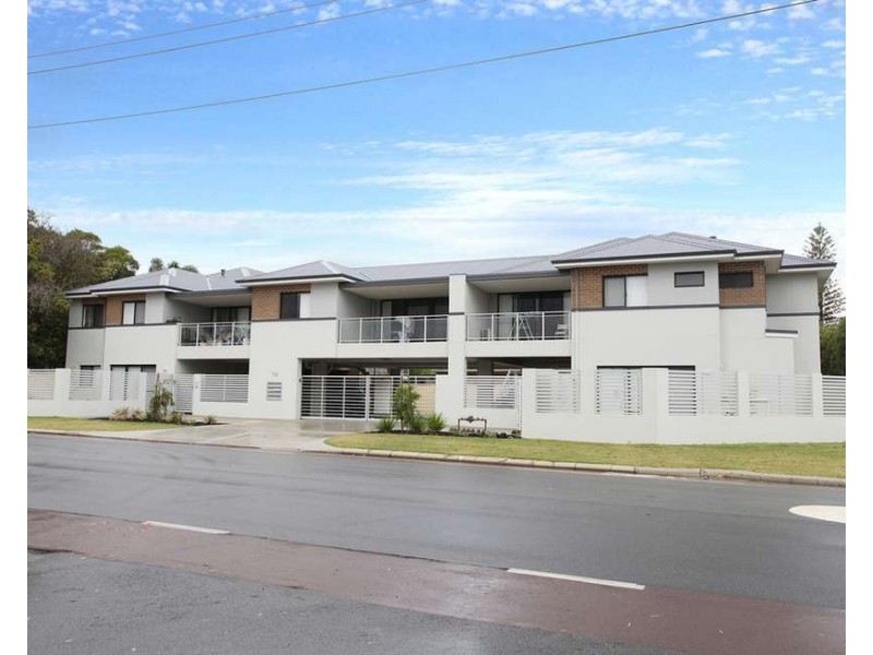 8/70 Gabriel  street, Cloverdale WA 6105