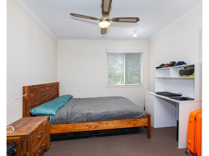 19 Lumbye Place, North Tivoli QLD 4305