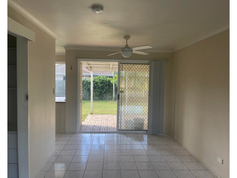 14 Caulfield Drive, Loganlea QLD 4131