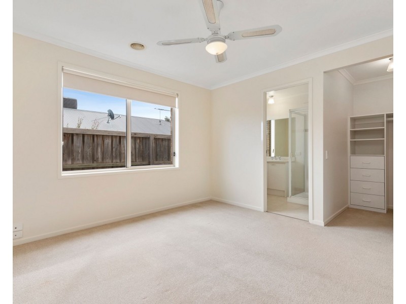 12 Mariner Court, Mount Martha VIC 3934