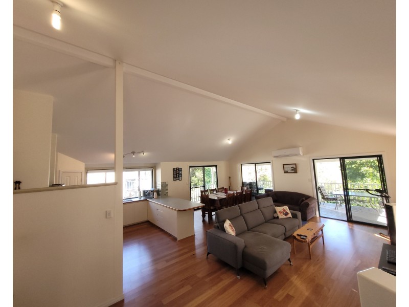 4 William Street, Glen Forrest WA 6071