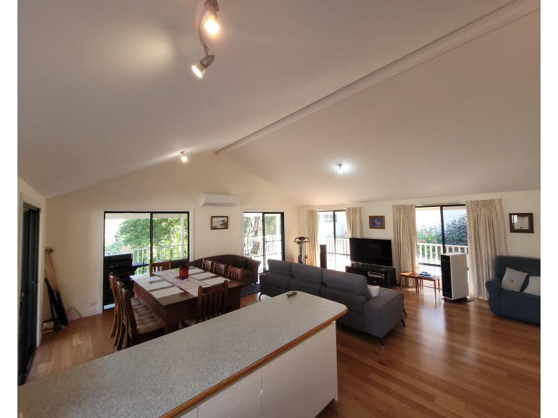 4 William Street, Glen Forrest WA 6071