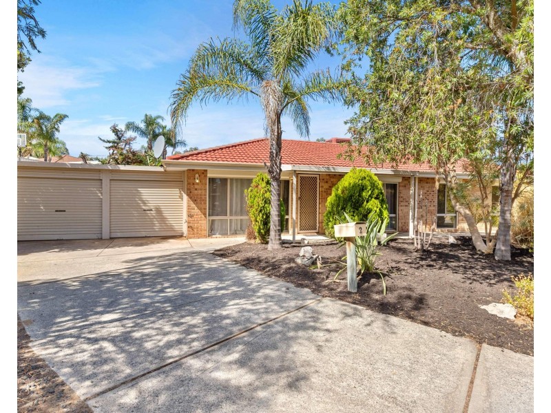 2 Ferris Green, Parmelia WA 6167