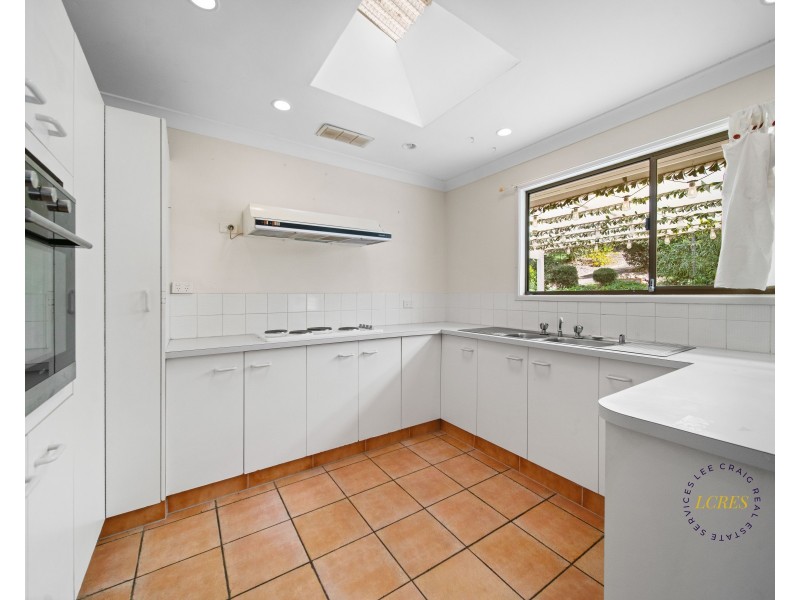 138-140 Glade Drive, Gaven QLD 4211