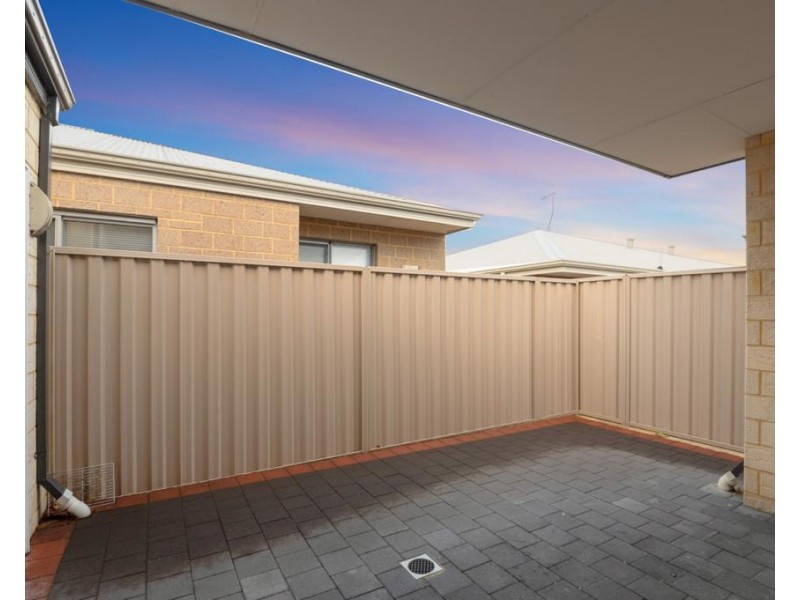 8 Jack Way, Canning Vale WA 6155