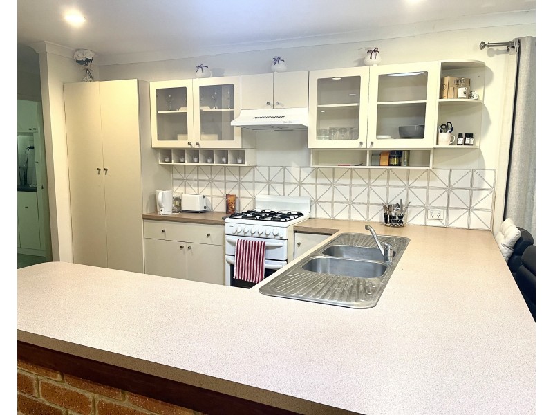 27 Frederick Street, Wanneroo WA 6065