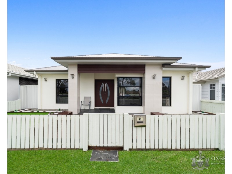 43 Vineyard Drive, Greenbank QLD 4124