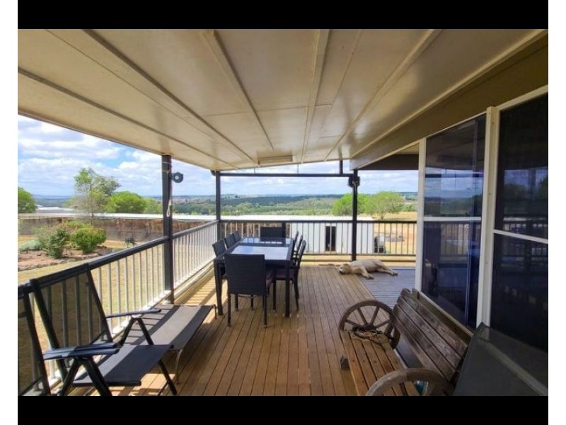 44 Behs Road, South Nanango QLD 4615