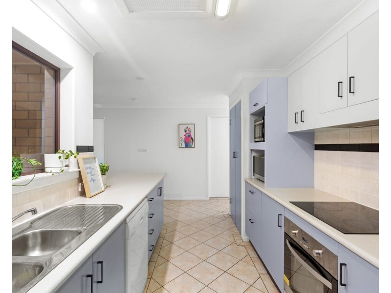 16 Carissa Street, Shailer Park QLD 4128