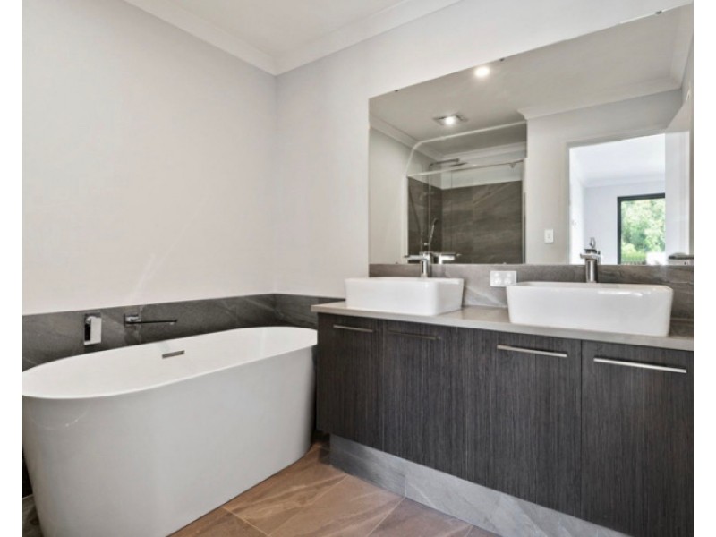 13 Villiers Street, Yokine WA 6060